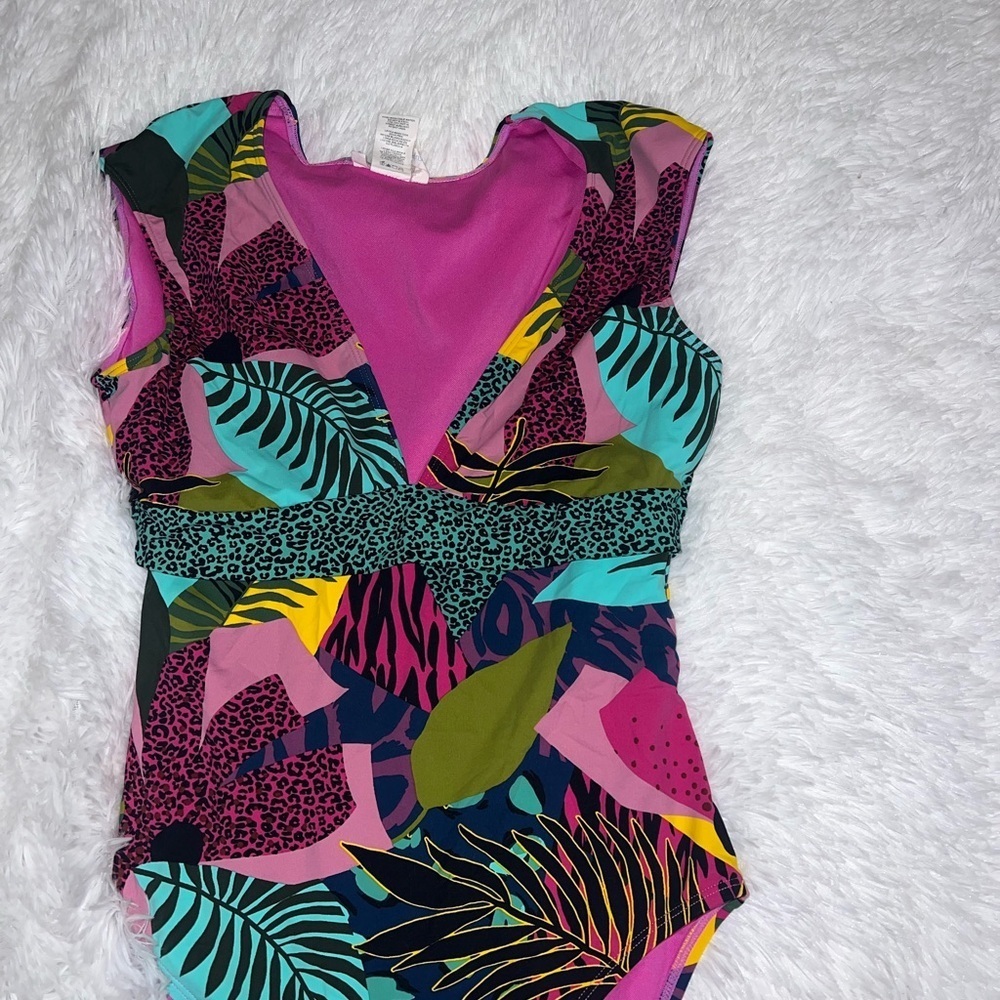 Bleu Rod Beattie Jungle Book Cap Sleeve Mio One Piece Swimsuit size 8 Tropical